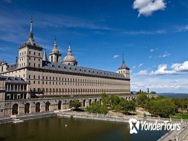 El Escorial and Valley of the Fallen Half-Day and Madrid Segway Tour