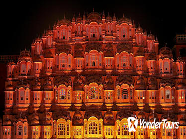 Evening Excursion: Guided Jaipur Sightseeing including Dinner and Folk Dance Performance