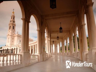 Fátima and the Sanctuary Basilica Half Day Tour from Lisbon Fátima and the Sanctuary Basilica Half Day Tour from Lisbon