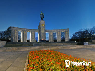 Final Days of World War 2 Walking Tour of Berlin