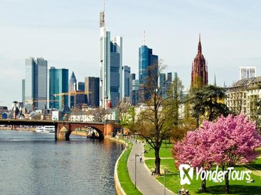 Frankfurt Layover Private Sightseeing Tour with Round-Trip Airport Transport