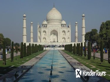 From Jaipur: Private Day Trip to Taj Mahal by Private Car
