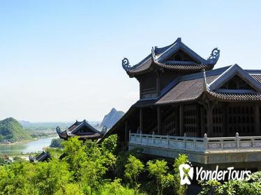 Full day Bai Dinh pagoda and Trang An grottoes in Ninh Binh