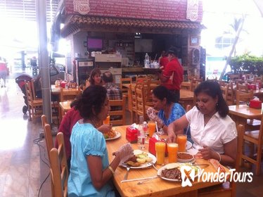 Full Day Medellín City, Fondas and Food Tasting Tour