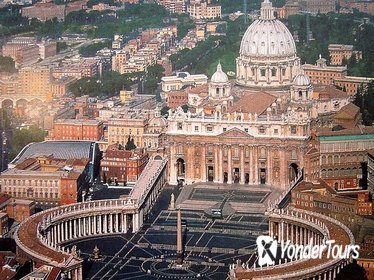 Full day Vatican Museums and Coliseum tour with lunch included