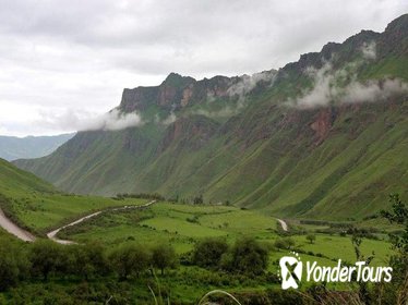 Full-day Cachi and Los Cardones National Park from Salta