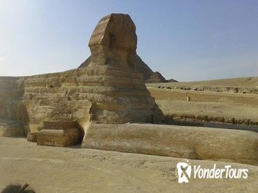Full-Day Guided Private Tour to Pyramids of Giza Dahshur Sakkara and Memphis