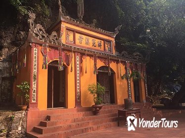 Full-Day Perfume Pagoda Tour from Hanoi