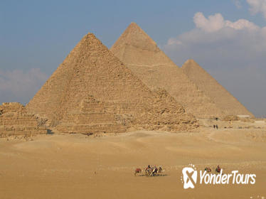 Full-Day Private Guided Tour of Giza, Saqqara and Memphis from Cairo