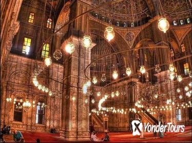 Full-Day Private Guided Tour to Egyptian Museum, Citadel of Saladin and Old Cairo Churches