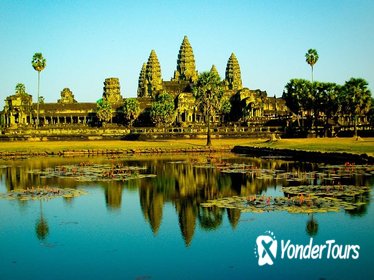 Full-day Small-Group Angkor Wat Tour from Siem Reap