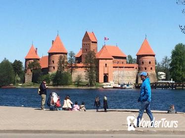 Full-Day Vilnius City Tour and Trakai Castle from Vilnius