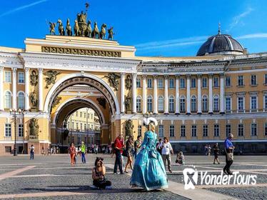 Full-Day Visa-Free Tour - City Highlights and Hermitage