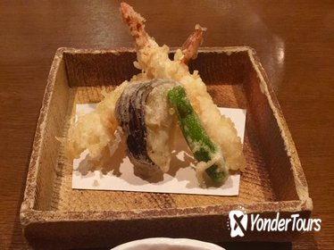 Gion and Kamogawa Evening Food Tour in Kyoto