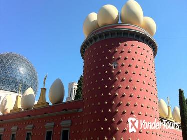 Girona, Figueres, and Dali Museum Day Trip from Barcelona Girona, Figueres, and Dali Museum Day Trip from Barcelona