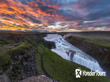 Golden Circle Tour and Evening Northern Lights Cruise from Reykjavik