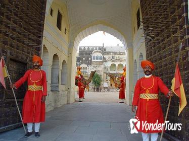 Golden Triangle Tour with Mandawa By Private Car