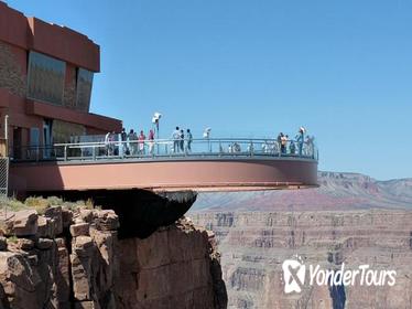 Grand Canyon Helicopter Tour from Las Vegas with Skywalk Skip-the-Line Ticket