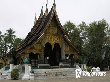 Guided Exploring Luang Prabang Full-Day Tour