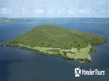 Guided Mokoia Island and Jet Boat Tour from Rotorua Guided Mokoia Island and Jet Boat Tour from Rotorua
