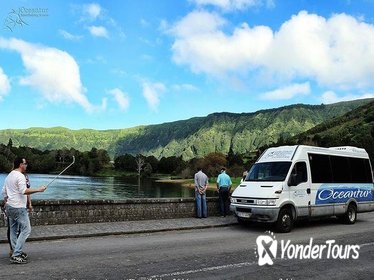 Guided tour to Sete Cidades, Sao Miguel, Azores, MiniVan Tour