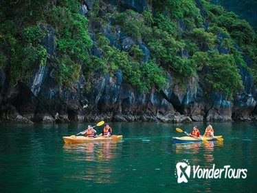 Ha Long Bay Cruise day trip with Kayaking from Hanoi