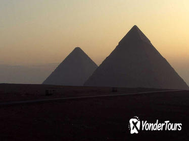 Half Day Tour to Giza Pyramids with Camel Ride