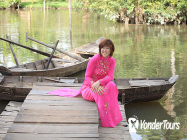 Half-Day Ao Dai Photography Tour from Ho Chi Minh City