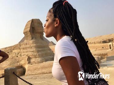 Half-Day guided Tour to the Pyramids of Giza with Lunch from Cairo