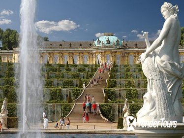 Half-Day Potsdam Sightseeing Tour Including Guided Sanssouci Palace Visit from Berlin