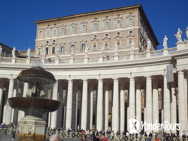Half-Day Small-Group Tour: Vatican Museums, St. Peter's Basilica and Sistine Chapel
