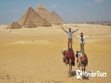 Half-Day Tour of the Giza Pyramids and Sphinx with Private Guide