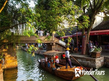 Half-Day Tour: Zhujiajiao Water Village with Boat Ride