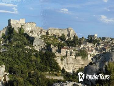 Half-Day Trip to Les Baux de Provence and Luberon from Avignon