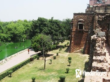 Hauz Khas Village Walking Tour