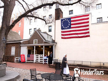 Historic Tour of Philadelphia in English or German