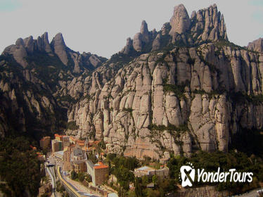 Historical Montserrat Half-Day Hiking Tour from Barcelona