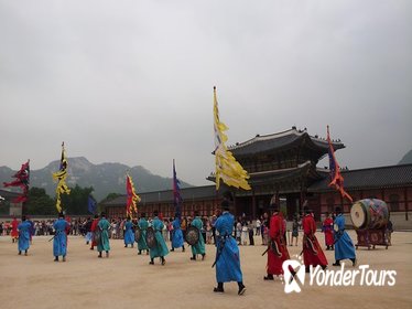 History and Culture of Seoul Walking Tour