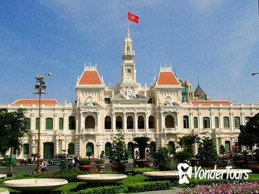 Ho Chi Minh City Tour Including Presidential Museum and Cholon