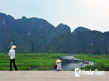 HOA LU & TAM COC FULL DAY PRIVATE TOUR