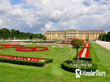 Imperial Vienna Combo: Vienna Card, Mozart Concert, Sightseeing Tour, Schonbrunn Palace and Lunch or Dinner Imperial Vienna Combo: Vienna Card, Mozart Concert, Sightseeing Tour, Schonbrunn Palace and Lunch or Dinner