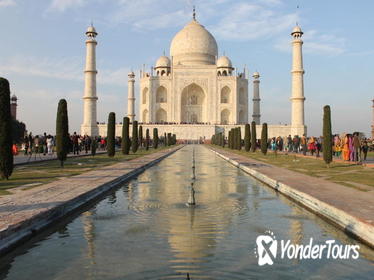 Independent 5-Day Tour of Agra, Fatehpur Sikri and Jaipur from Delhi with Private Car