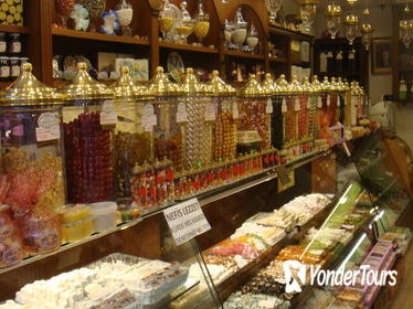 Istanbul Food Walking Tour of Beyoglu by Night