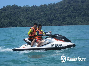 Jet Ski Tour of Langkawi Fishing Village with Lunch