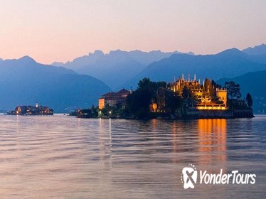 Jewels of Lake Maggiore and Lake Orta (Small group day-trip from Milan)