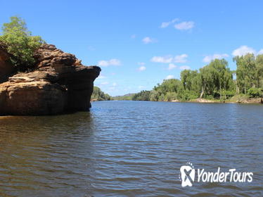 Kakadu Full-Day Tour from Darwin Including Ubirr, Guluyambi, and Arnhem Land