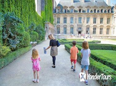 Kids and Families Marais Private Tour in Paris including Jewish Quarter