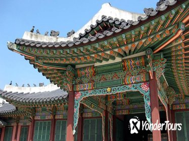 Korean Palace and Market Tour in Seoul Including Insadong and Gyeongbokgung Palace