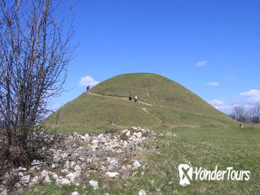 Krakow Mounds Tour