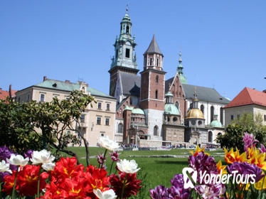 Krakow Old Town, Jewish Quarter Walking Tour and Optional Wawel Castle Visit